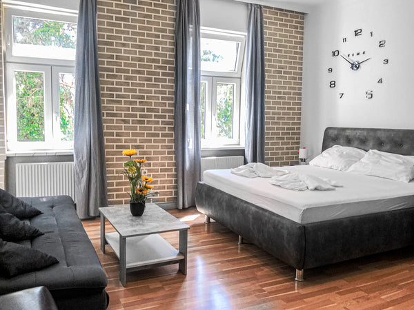 The apartment is a beautiful Viennese building apartment with 2 private bedrooms  Cozy 2BR Apartment in Vienna Simmering Entire rental unit vacation rental 686062316218252100