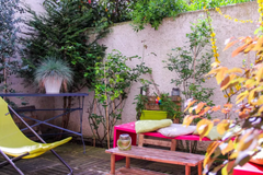 Rare and lovely Appartment with large Terrace (+20m2) with Plancha offers you a  Paris, France Lovely and Rare apartment with privative garden Entire rental unit vacation rental 19107048
