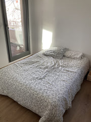 C est une chambre avec douche privée, proche des transports en commun, à 20 min  Lyon, France Lyon : Chambre avec douche privée Private room in rental unit vacation rental 45292626