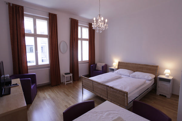 This quiet apartment can accommodate up to 5 people. The kitchen is fully equipp Vienna, Austria Quiet & centrally at Augarten Entire rental unit vacation rental 2471583