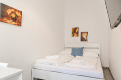 Es gibt nun ein Doppelbett statt dem Einzelbett. Fotos folgen.<br />Ein simples  Vienna, Austria Basic Room in Shared Aptartment Private room in rental unit vacation rental 688163799182228876