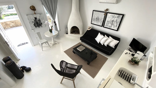 Mykonian style home in Anw Mera area, one bedroom with nice veranta .<br /><br / Greece Mykonian Art Houses. Casa Mondo Cycladic home vacation rental 5801927