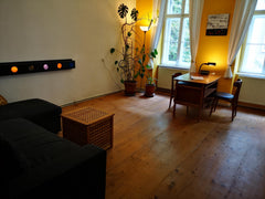 Entire flat (~40m2) with spacious living room, small bedroom with high sleeper a Vienna, Austria Cozy & quiet apartment, location close to center Entire rental unit vacation rental 2093558