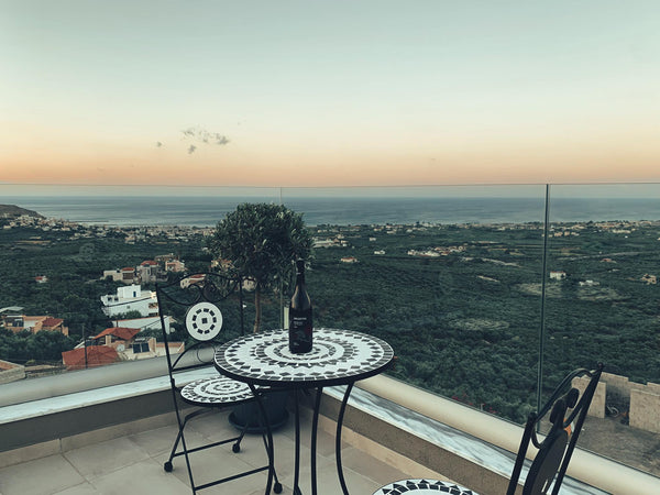 Located in the peaceful village of Marathokefala, this luxurious apartment was b Greece King Idomeneus - luxury apt with terrace & pool Entire serviced apartment vacation rental 51013942