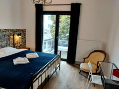 Stylish room with private bathroom to rent , at the 1st floor of a fully renovat Geneva, Switzerland Peaceful  "Mimosa room" with private bathroom in a quiet backyard house Private room in townhouse vacation rental 52205454