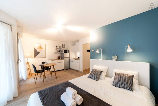 Entirely new and furnished studio. Its situation is one of its first advantage.   Part-Dieu cocoon - quiet - balcony Entire rental unit vacation rental 30547116