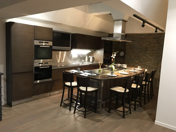 Appartement neuf idéalement placé dans le quartier de la place de l’étoile , déc Paris, France 126m2 Le choix a deux pas de l’Arc de Triomphe Entire rental unit vacation rental 23355057