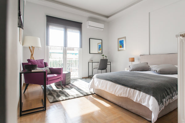 A luxurious modern apartment situated  on a quiet street very close to the city  Greece Modern Studio Flat in Kolonaki, Center of Athens. Entire rental unit vacation rental 13521853