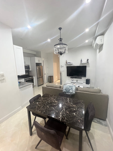 Forget your worries in this spacious and serene space.<br />You will love to sta  Rental unit in Brooklyn · 2 bedrooms · 2 beds · 1 bath Entire rental unit vacation rental 629538724569464300