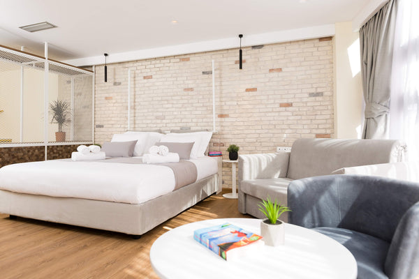 WE ARE OPEN!<br /><br />This 50m2 suite can accommodate up to 4 persons.<br />Fu Athens, Greece Syngrou-Fix Suites Entire rental unit vacation rental 44510820