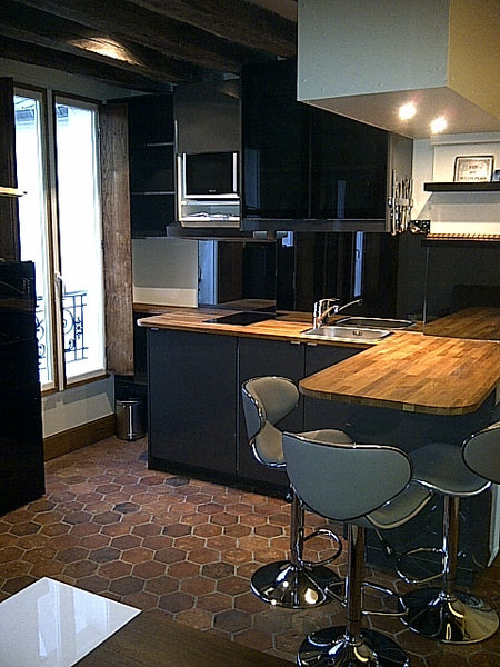 Petit nid d'amour 30 m2 dans le marais refait à neuf, très clair et très calme,   Meslay Entire rental unit vacation rental 7253139