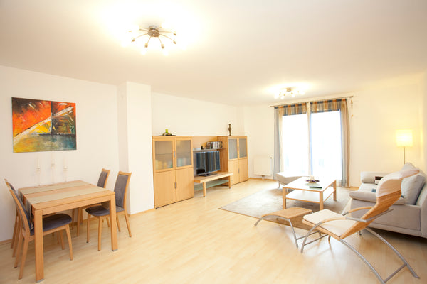 The apartment is a modern, bright and open place. It is equipped with a quick Wi Vienna, Austria City Apartment at the Danube Canal Entire rental unit vacation rental 291635