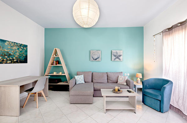 A fully independent apartment, with easy access to the beach and the center of P Chania, Greece Platanias Central Apt 100m from the beach Entire rental unit vacation rental 12922910