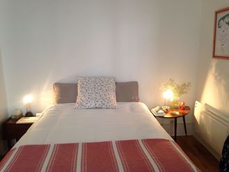 Bel appartement cosy, à une rue du Canal St Martin, métro République. Seul ou en Paris, France Beautiful  appartement  Canal St Martin Entire rental unit vacation rental 18041076