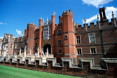 Private Tour: Hampton Court Palace Walking Tour with Historian Guide  Private Tours and Travel Guide Europe London CITY London Destination Tour Europe London CITY London