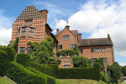 Chartwell House The Home of Sir Winston Churchill A Private Tour From London  Private Tours and Travel Guide Europe London CITY London Destination Tour