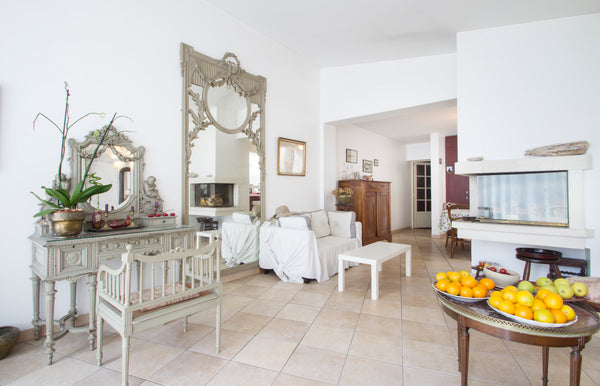 Maison Échoppe simple avec deux étages<br />Location chambre avec salle d’eau da Bordeaux, France Échoppe bordelaise jardin/piscine Private room in home vacation rental 3488998