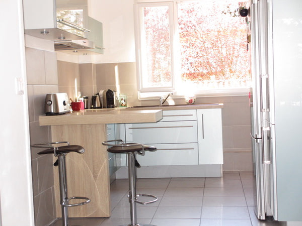 Je vous propose de venir vous installer dans une des confortables chambres de mo Lyon, France Chambre 9m2 dans colocation. Lyon 5e arrondt Private room in rental unit vacation rental 31325167