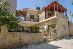 Evridiki's house is a mansion located in the center of Pitsidia village. Here yo Greece Evridiki's House /  70 sqm Apartment Entire townhouse vacation rental 25944277