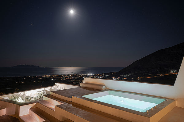 The exceptional space of Terra e Lavoro in Santorini was ideally designed to off  Terra e Lavoro Suite with Hot Tub & Sea View Cycladic home vacation rental 46016587