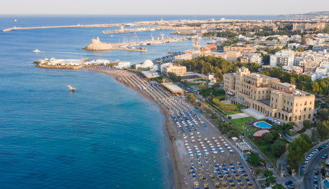 Air Condition, wc, Jacuzzi, Fridge, wifi internet, hair dryer, swimming pool, mp Rhodes, Greece Suite Room for 2-3 peoples Private room in bed and breakfast vacation rental 5552198