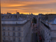 Studio charmant avec vue imprenable sur Montmartre, très lumineux toute la journ Paris, France Superbe studio au pied de Montmartre Entire rental unit vacation rental 17706332