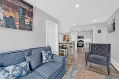 It's beautiful newly renovated three (3) bedrooms apartment located in the heart New York, NY Rental unit in Queens · ★4.77 · 3 bedrooms · 3 beds · 1 bath Entire rental unit vacation rental 49777208