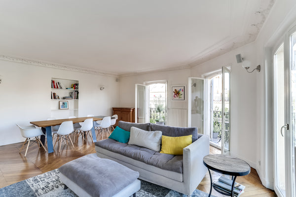 Au cœur historique et culturel de Paris, depuis le cinquième étage, au-dessus de Paris, France Superbe appartement au cœur de Paris Entire rental unit vacation rental 15755044