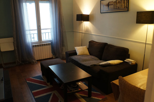 Appartement 31m², 3ème étage, situé quartier des Batignolles, facile d'accès lig Paris, France 2 rooms appartement Batignolles Entire rental unit vacation rental 1304493