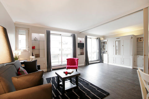 <b>The space</b><br />Convertible with a sliding partition with a side bedroom a Paris, France Large Studio rue des Sablons Entire rental unit vacation rental 2940046