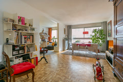 Appartement très agréable, spacieux, calme avec double orientation et vue sur ja Paris, France Tour Eiffel : Spacious cosy flat Entire rental unit vacation rental 11184488