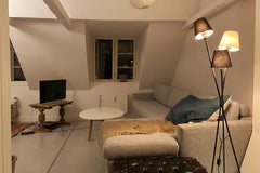 Hej Jeg lejer min lækre lejlighed ud, lejligheden ligger helt central  midt inde  Københavns mest fantastiske lejlighed Entire rental unit vacation rental 53094741
