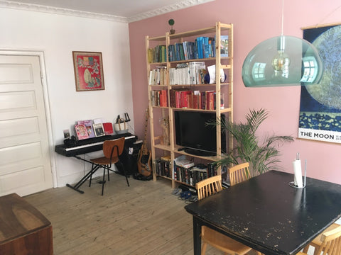 Beautiful and cozy apartment in the center of Nørrebro. Very close to a pretty p Copenhagen, Denmark Cozy apartment in a beautiful part of Nørrebro Entire condo vacation rental 50373986