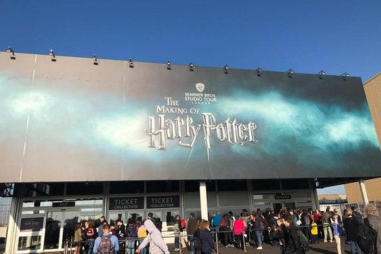 Private One Way or Return Transfer London to Harry Potter Warner Bro Studios  Private Tours and Travel Guide Europe London CITY London Destination Tour