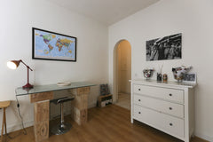 Very nice and central cosy flat (30m2) for 2 people, located near the champs Ely Paris, France Charming Studio, Ternes/Etoile Entire rental unit vacation rental 7141704