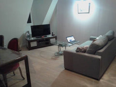 Appartement de 38 m2 en dernier étage, très calme (métro Goncourt). A deux pas d Sète, France Appartement Canal St Martin Entire rental unit vacation rental 9411292