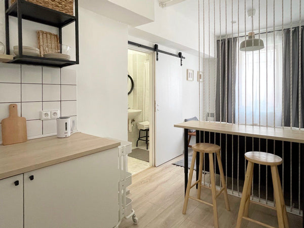 Located in a freestanding two-storey building inside the block, the flat has its Warsaw, Poland Lovely flat for two Entire guest suite vacation rental 651306610033811334