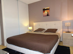 Nous vous accueillons dans notre appartement situé dans un quartier calme, pouva Lyon, France “Comme À La Maison” - Appart. calme Part-Dieu Entire rental unit vacation rental 20751963