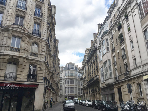 In a residence of standing, my 50sqm appartment is ideally located, just a 15 mi Phnom Penh, Cambodia Spacious Flat near Champs Elysées Entire rental unit vacation rental 13420773