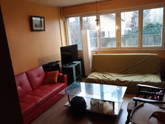 Appartement dans quartier calme, à 10mn en metro de la place Bellecour. Lit bébé  T2 lyon 8e proche Metro Entire rental unit vacation rental 30500614