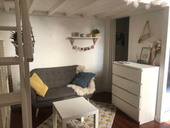 Studio cocooning, calme et entièrement rénové de 21m2 situé en plein coeur de Bo Bordeaux, France Studio cocooning&calme en plein coeur de Bordeaux Entire rental unit vacation rental 19772926