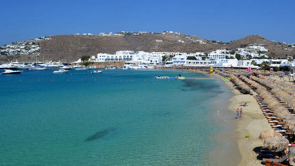 Mina Studios is between Platis Yialos (1 minute walk) and Psarou (3 minutes walk Greece Mina Studios Superior Room with balcony 2/3 prs Room in hotel vacation rental 5917094
