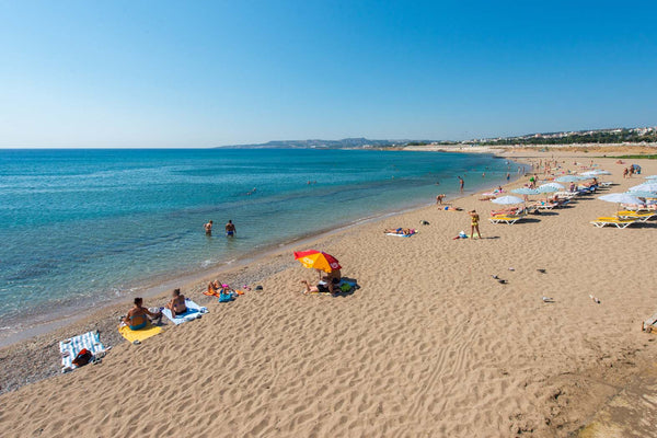 Το διαμέρισμα είναι σε μια ήσυχη περιοχή στις παρυφές της πόλης στο Καρακονερο,  Greece ΡΟΔΟΣ Διαμέρισμα με θέα την θάλασσα. Entire rental unit vacation rental 24709540