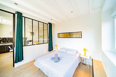 Bel appartement rénové avec chambre en verrière situé au 1er étage (sans ascense Lyon, France Le St Didier -Appartement 4pers-St Didier- Vaise Entire rental unit vacation rental 578676030117140800