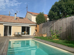 Maison de 120m2 à Bordeaux centre rive droite, 15 mn en tram ou vélo de la Gare  Bordeaux, France Maison avec piscine à bordeaux Entire home vacation rental 20005459