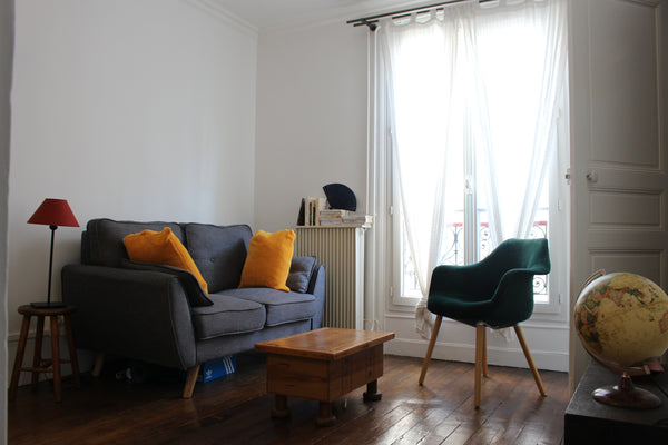 Typical of Parisien apartment with a living room and a bedroom. Based next to sh Paris, France Lovely apartment Paris downtown Entire rental unit vacation rental 2951518