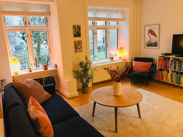 Hyggelig og centralt beliggende familievenlig lejlighed i kort gåafstand til alt Copenhagen, Denmark Familievenlig, hyggelig og centralt! Entire rental unit vacation rental 33519645