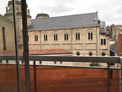 Je loue mon appartement pendant mon absence et seront à disposition une petite c Saint-Antonin-sur-Bayon, France Studio 30m2 plein cœur de Bordeaux - 300m Victoire Entire condo vacation rental 29505023