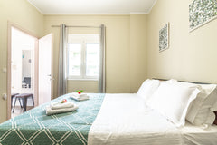 New cosy flat with private garden, situated in a quiet and convenient residentia England, United Kingdom Cosy flat with private garden Entire rental unit vacation rental 33222507