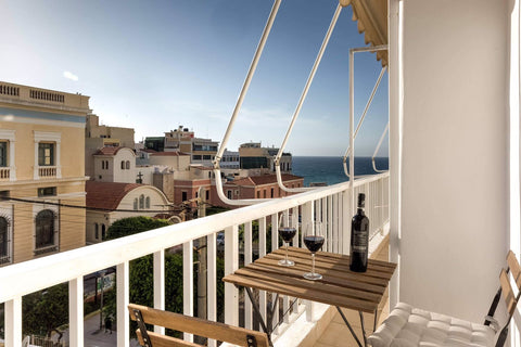 All rooms and common areas are air conditioned and apartment provides many ameni  Big renovated 2-bedrooms appartment in City Center Entire condo vacation rental 50098984